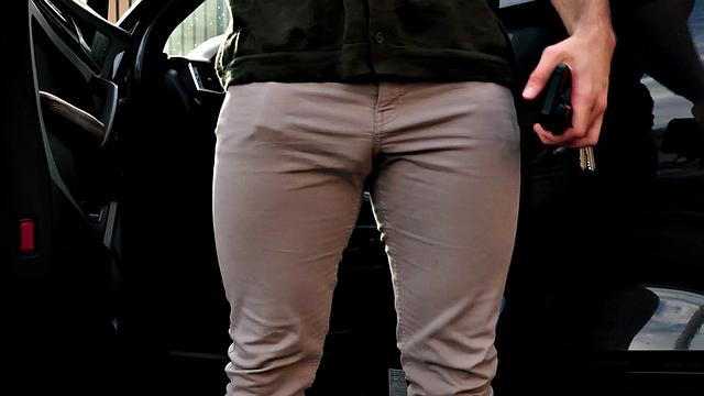 Down Low Hubbie Drilled By Stranger - NextDoorRaw