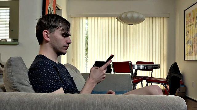 Kissing Cousins: Homesick