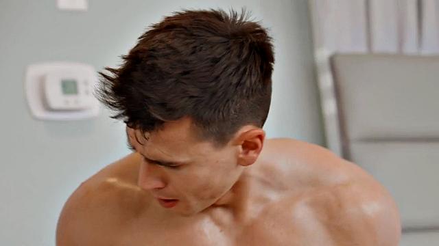 Barebacking eager jock pleasing his BF in hot affair