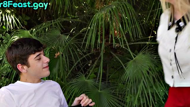 Str8 dude penetrated by huge dick in missionary