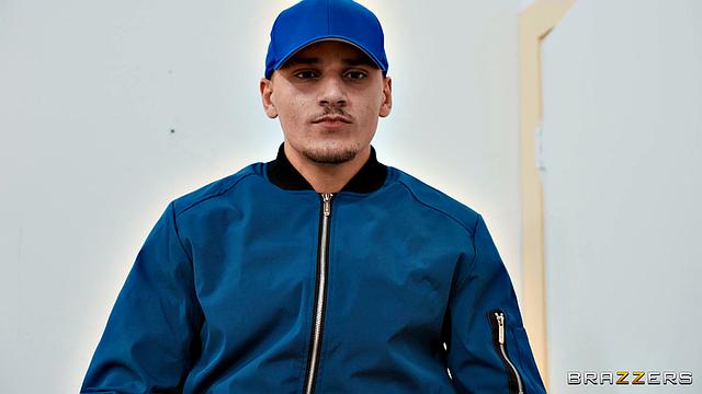 Slippery Assistant Stuffing