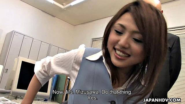 Rino Mizusawa pleases boss and client
