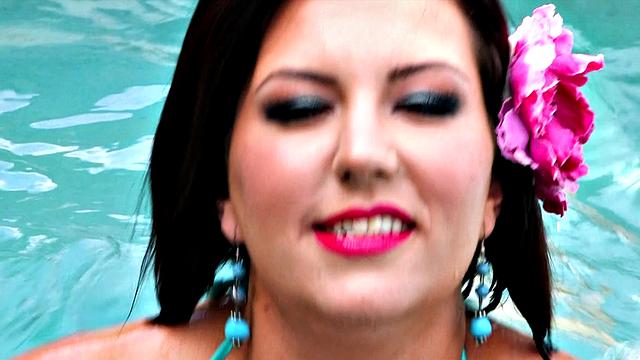 Do Natural Boobs Float?