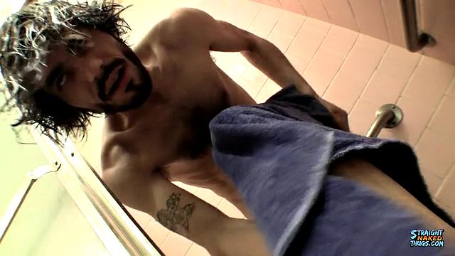 Mess Around with Uncut Jerker Devin - Devin Reynolds