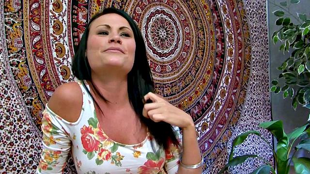 Team Fucks Girl - Ashli Ames Gangbanged