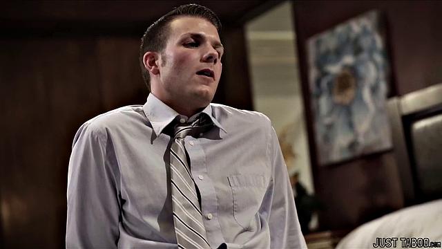 Fuck me harder, gonna squirt!