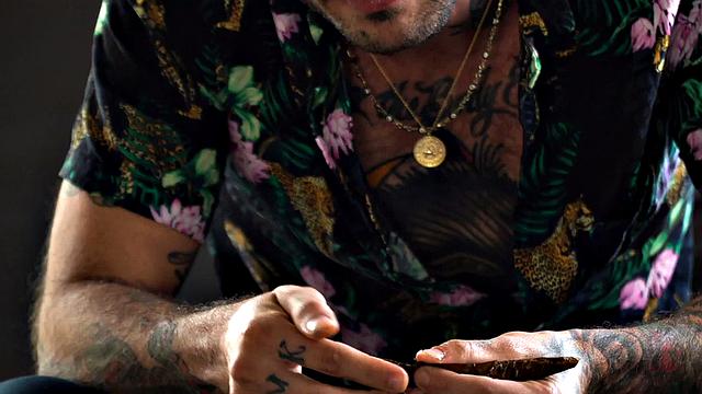 Trans hunny passionately cocksucked by BF in amateur action