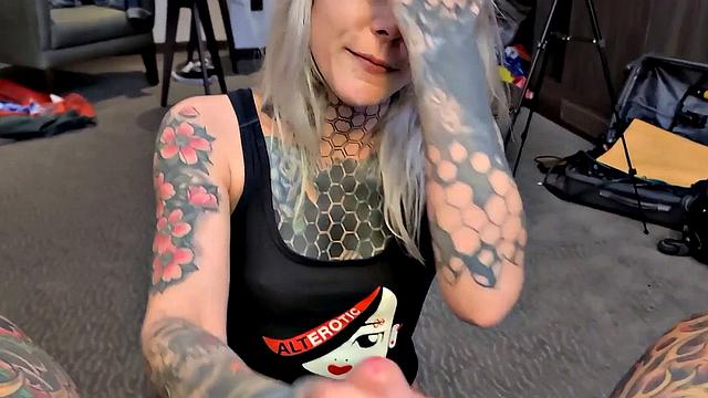 Nayomi Sharp Giving a Blowjob Before Tattooing