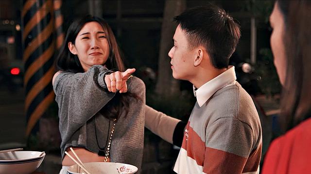 Li Er Is A Horny Bunny