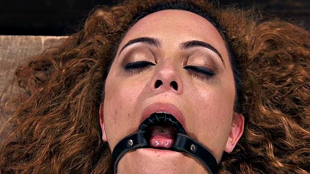 Predicament bondage sub suffers in pussytoying