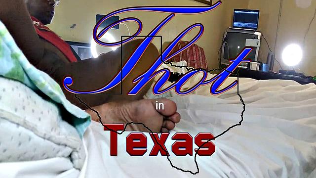 A hot American MILF masturbate in the bedroom with her bald pussy