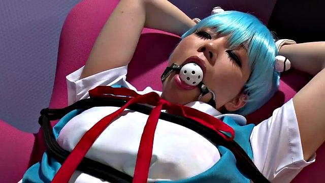 Mei Ashikawa in bondage site video