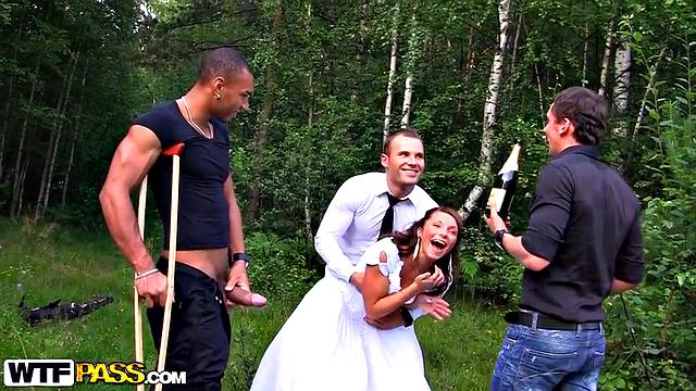 Rough anal at wedding orgy