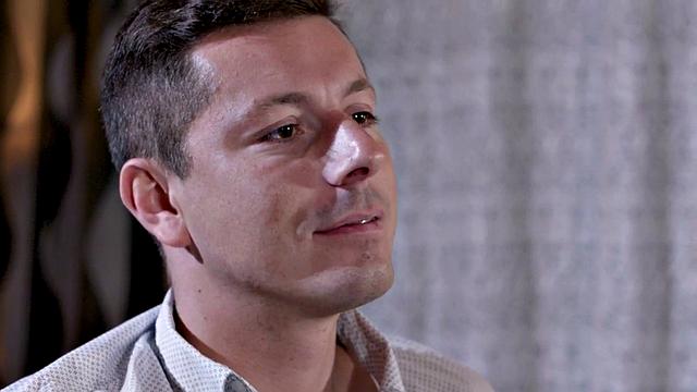 Teasing MILF showcases lap dance skills before fucking