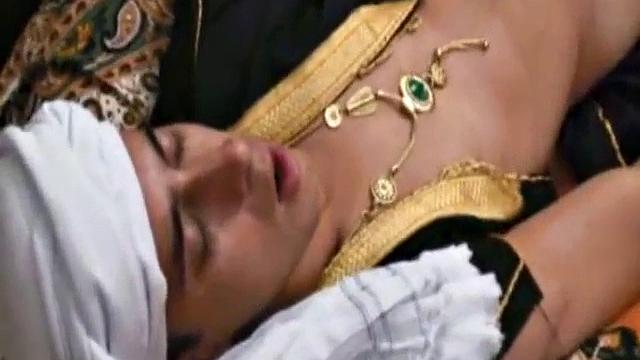 Sexy Latino Khaladun lays that long lean body back and goes to town on his cock. After stroking it for a while he produce sa tasty cum load that begs to get eaten.