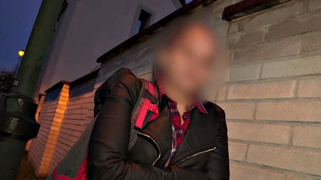 Pulled oiled bigbooty babe fucks fake priest in sex van