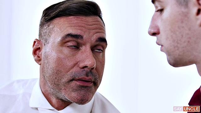 Elder Knoxx confesses his desires and gets raw bareback action with President Skye