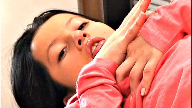 Teen Diana Solo Fingering with Tits