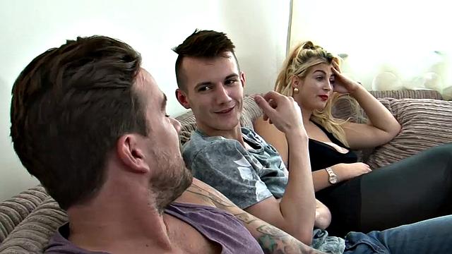 Chubby UK Stepsis Rides Him Good