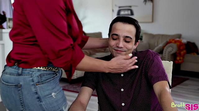 My Stepsister's Sexy Thanksgiving - S20:E9