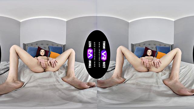 Early riser rubs in bed