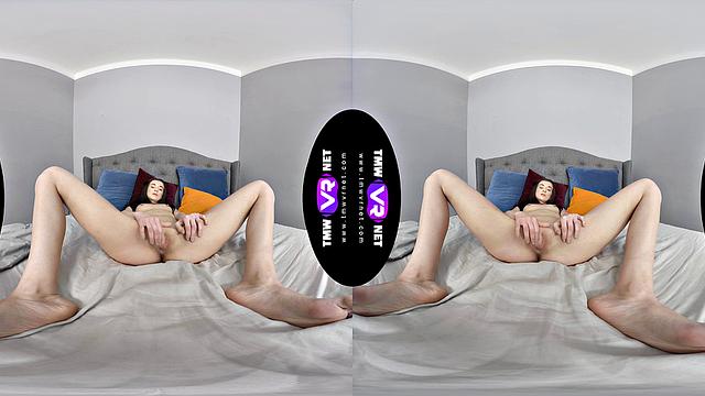 Early riser rubs in bed