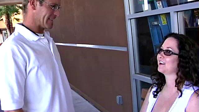 Busty BBW Showing Her Goods