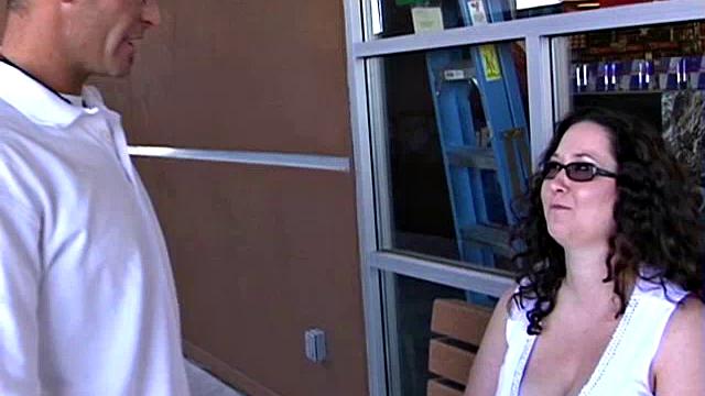 Busty BBW Showing Her Goods