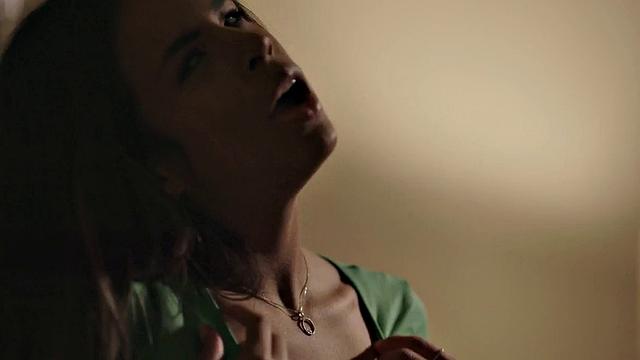 Seducing lesbian scissors 19yo after sensual kissing