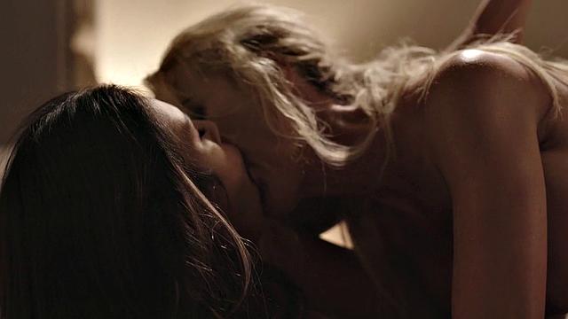 Seducing lesbian scissors 19yo after sensual kissing