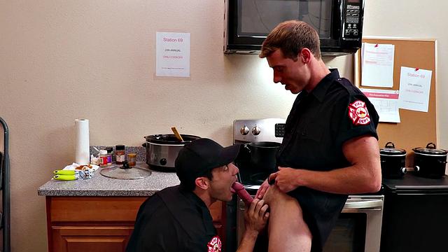 Uniformed studs enjoy bareback anal till cum in kitchen
