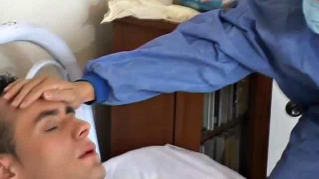 Hot Bareback in the Clinic