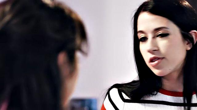 Lesbian massaging lady licks hairy lesbo in bathroom