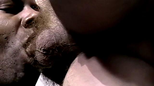 Стрейт Брэд получает классный минет - Брэд