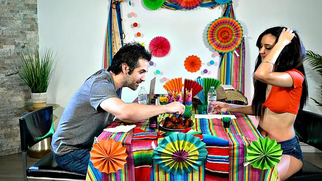 Hot Wings & Spicy Things