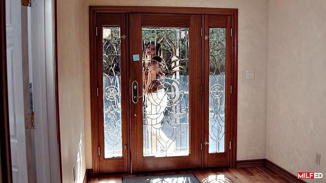 Different Wives Different Lives: Scene 4