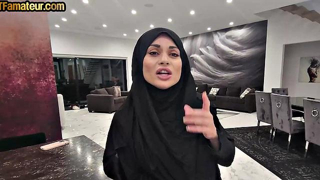 DTF amateur hijab bae pussy riding in POV