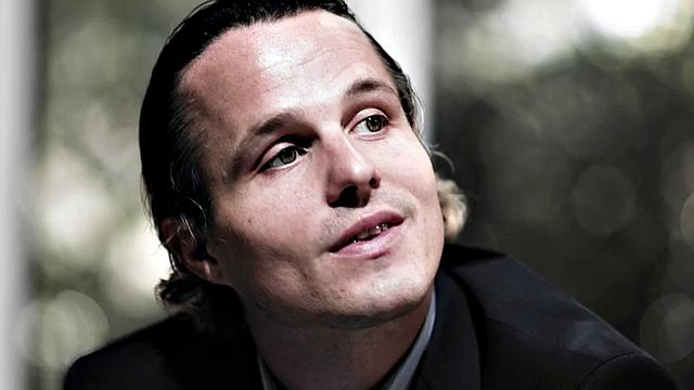 Stepdaughter drilled by stepbro and stepdad in threesome