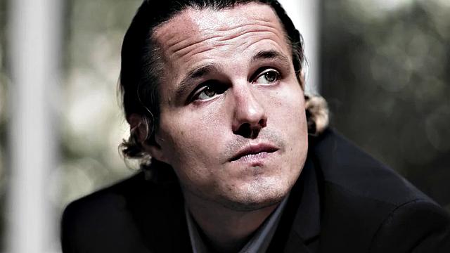 Stepdaughter drilled by stepbro and stepdad in threesome