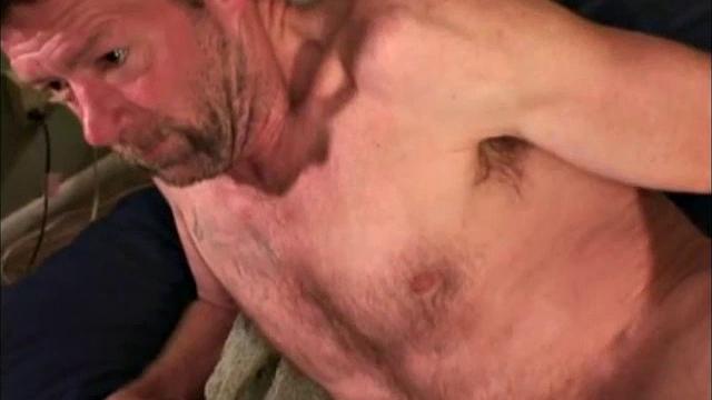 This Buddies video is a prime example of how opposites attract. Good old country boy Steve, and his Yankee roommate Jersey, get home and need a little loving relaxation.