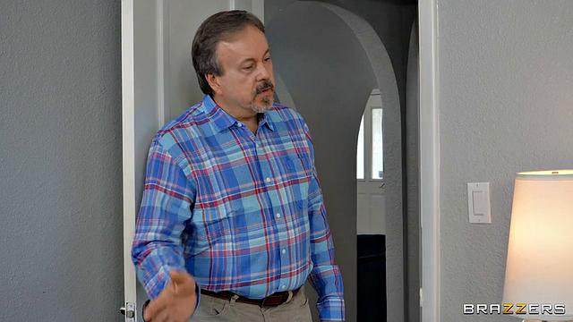 Slippery When MILF Bangs Stepson