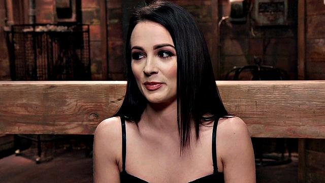 Deepthroating babe whipped in 3way by master cock