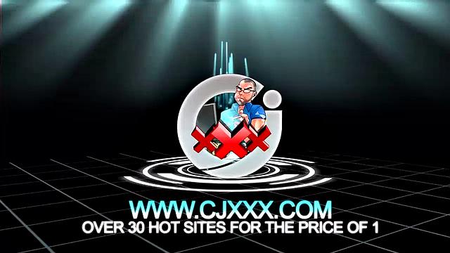 Amateur Damian Jerks Off In Vehicle