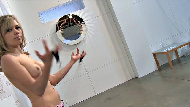 Blondes Love Dick - Nicole Ray