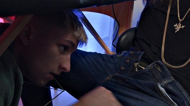 Dominant with long hair barebacks twink at massage