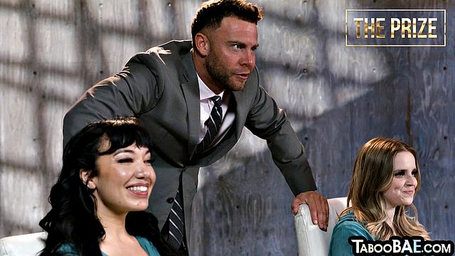 Busty sluts pussybanged 4some