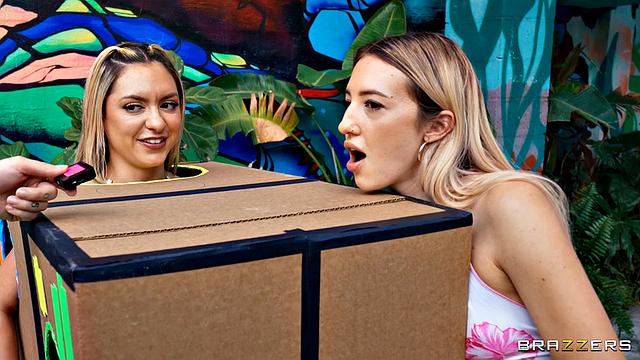 Street Heat Girl In A Box