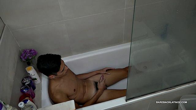 Our featured solo boy of the week is a Latin boy who decides to get naked in the bath tub.