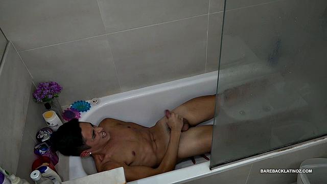 Our featured solo boy of the week is a Latin boy who decides to get naked in the bath tub.