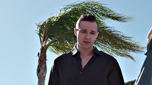 MILF Fucks and Gets Sucked by BJ Babe in 3some with Guy